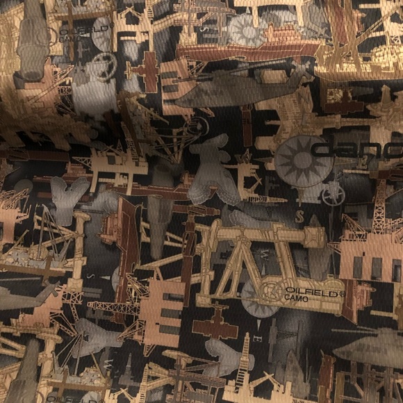 Oilfield Camo Men's Shirt Size Large - Picture 4 of 9